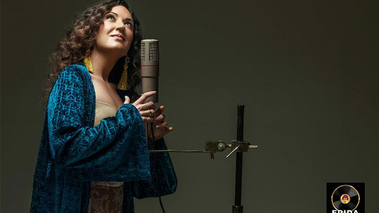 Η Λευκαδίτισσα Πάττυ Καλού live στην Galerie Δημιουργών