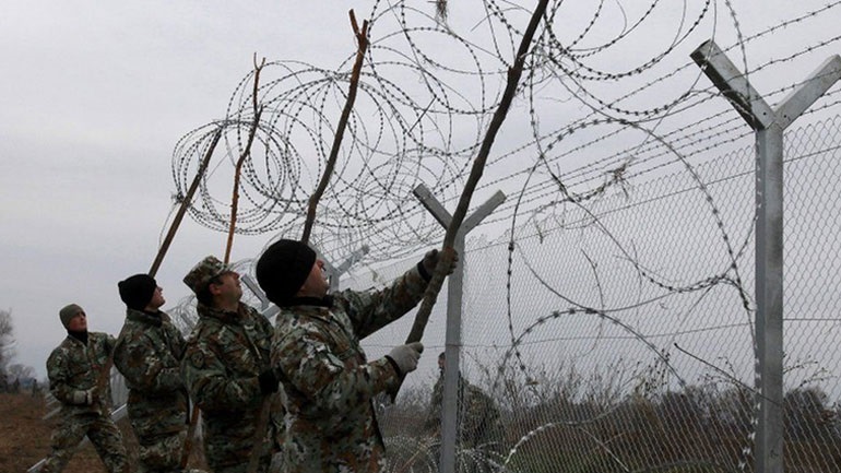 Πολωνία: Θα κατασκευάσει φράκτη με αγκαθωτό συρματόπλεγμα στα σύνορα με το Καλίνινγκραντ της Ρωσίας