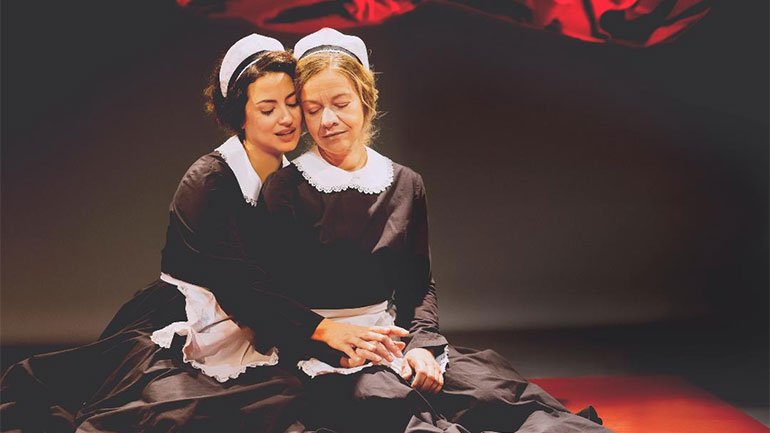 Οι Δούλες του Ζαν Ζενέ σε σκηνοθεσία Γιώργου Σκεύα στο Θέατρο Αποθήκη