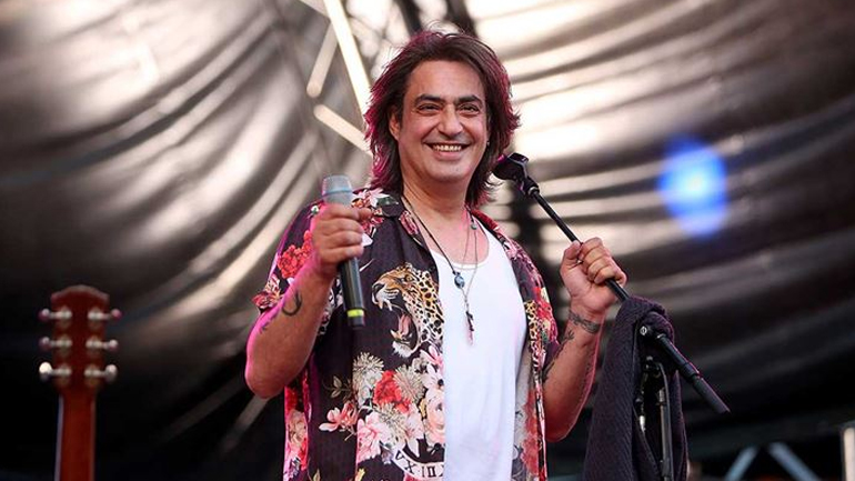 Διονύσης Σχοινάς για Γιώργο Μαζωνάκη: «Εδώ και δύο μήνες ανταλλάσσουμε γελοία εξώδικα»