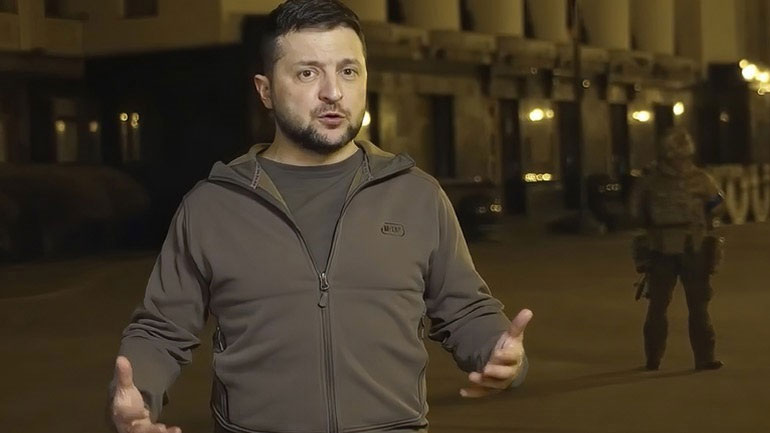 Ουκρανία: Ο Ζελένσκι χαιρετίζει τη συνέχιση της συμφωνίας εξαγωγής σιτηρών