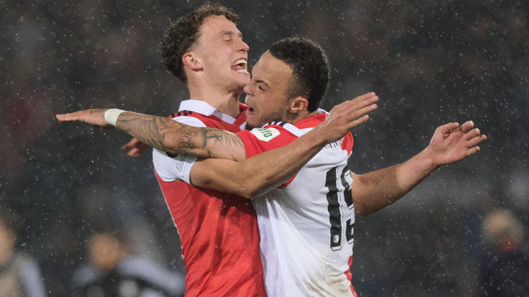 Europa League: Τετραπλή ισοβαθμία στον 6ο όμιλο