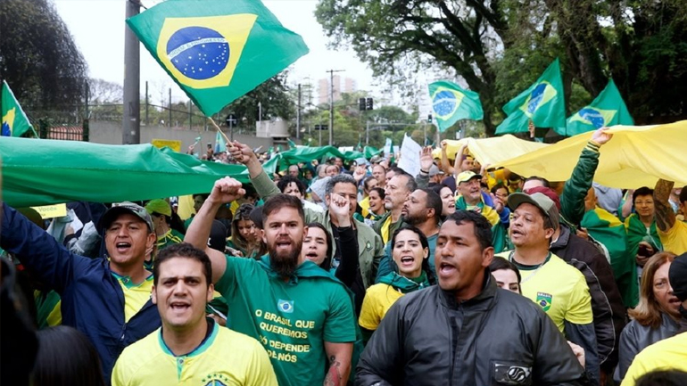 Οξυμένη παραμένει η ένταση στη Βραζιλία μετά την ήττα του Μπολσονάρου