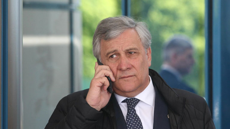 Ιταλός ΥΠΕΞ:  «Ζητάμε μόνον τον σεβασμό των κανόνων για το μεταναστευτικό»