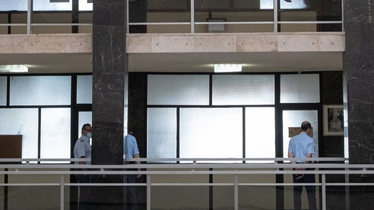 Πατέρας εισέβαλε στο ΕΠΑΛ Κουφαλίων και επιτέθηκε φραστικά σε δύο συμμαθητές του γιου του