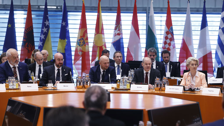 Σολτς: Οι χώρες των Δυτικών Βαλκανίων να υπερβούν τις περιφερειακές διενέξεις για να ενταχθούν στην ΕΕ