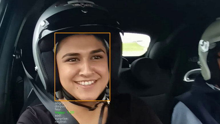 Η Abarth χρησιμοποιεί τεχνολογία αναγνώρισης εκφράσεων προσώπου για να μάθει πως νιώθουμε όταν οδηγούμε