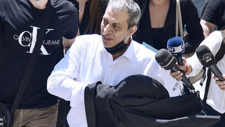 Θέμης Αδαμαντίδης: Απαντά για πρώτη φορά για τη σπρωξιά σε δημοσιογράφο έξω από τα δικαστήρια