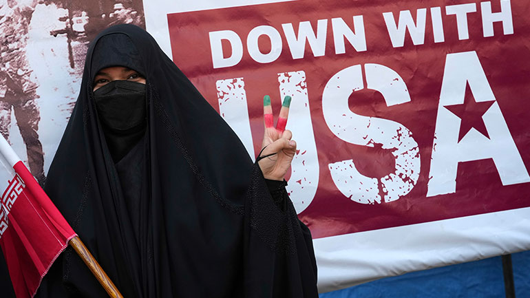 Ιράν: Συγκεντρώσεις για τον εορτασμό των 43 χρόνων από την κατάληψη της αμερικανικής πρεσβείας στην Τεχεράνη