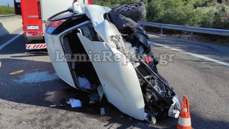 Λαμία: Νεκρές και οι δύο γυναίκες από το μοιραίο τουμπάρισμα