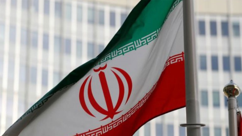 Η Τεχεράνη ανακοινώνει την επιτυχή δοκιμή πυραύλου ικανού να μεταφέρει δορυφόρους στο διάστημα