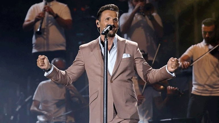 Νίκος Βέρτης: Τον κατηγορούν για «μαϊμού» εμβολιασμούς κατά του κορωνοϊού – Η απάντησή του