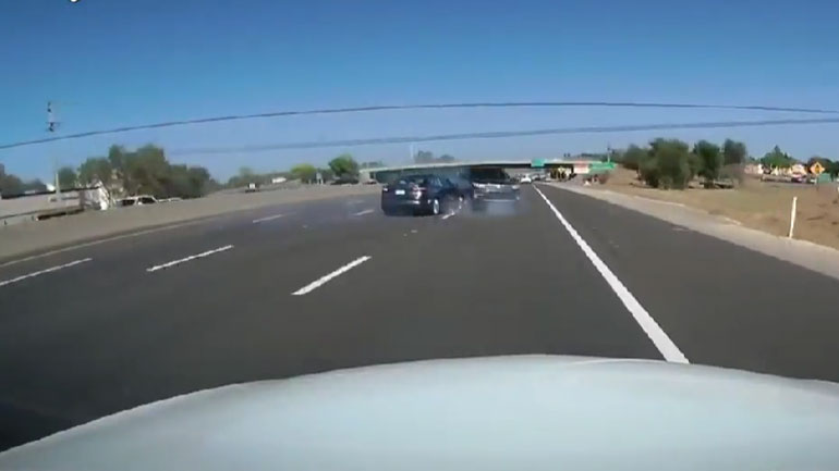 Οδηγός προκαλεί χάος σε αυτοκινητόδρομο