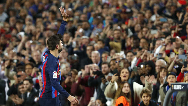 Ισπανία: Αποθέωση για τον Πικέ, στην κορυφή η Μπαρτσελόνα