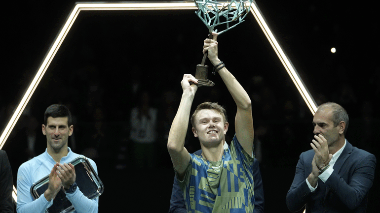 Paris Masters: Ο Ρούνε κατέκτησε το τουρνουά, 2-1 τον Τζόκοβιτς