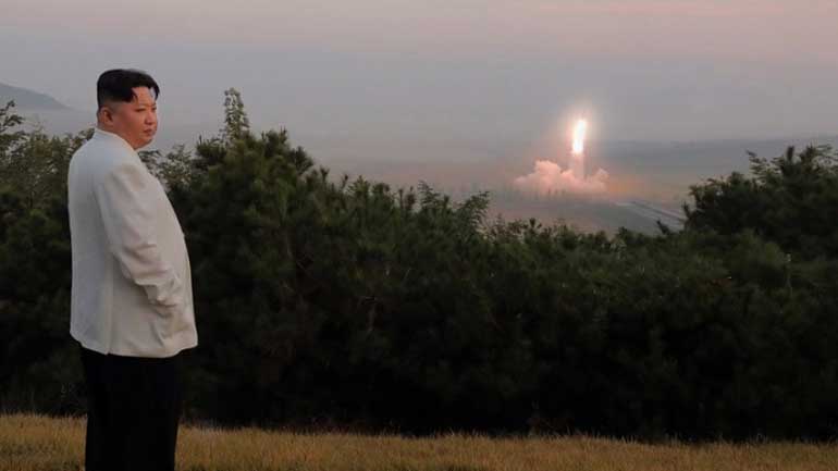 Η Βόρεια Κορέα απειλεί με «συντριπτική» απάντηση στα κοινά γυμνάσια Σεούλ – Ουάσιγκτον