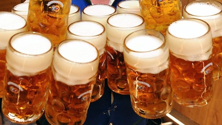 To αλκοόλ μπορεί να μεταβάλει τα μικρόβια του εντέρου, αλλά όχι με τον τρόπο που θα νομίζατε