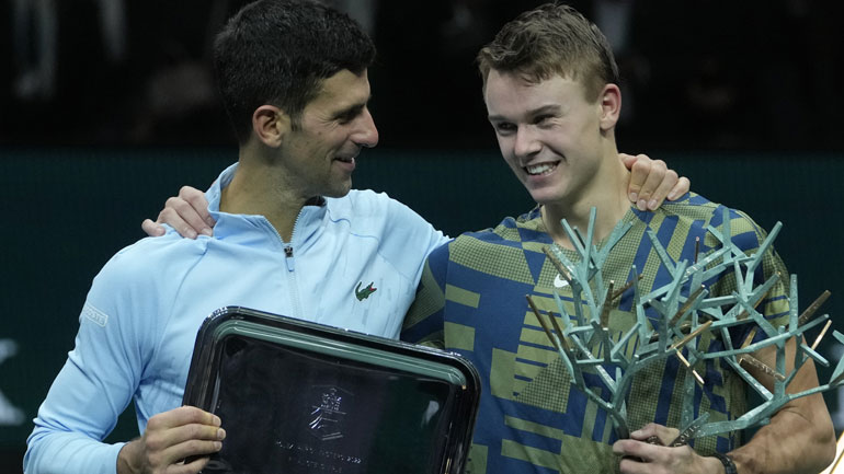 Τζόκοβιτς σε Ρούνε: «Δεν είμαι χαρούμενος που με νίκησες, αλλά χαίρομαι για σένα»