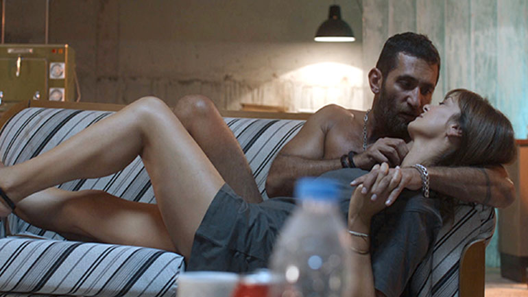 Κάνε ότι κοιμάσαι: Ποιος θα είναι το επόμενο θύμα της σπείρας;