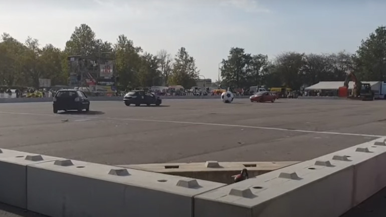 Autoball: Αυτοκίνητα παίζουν ποδόσφαιρο