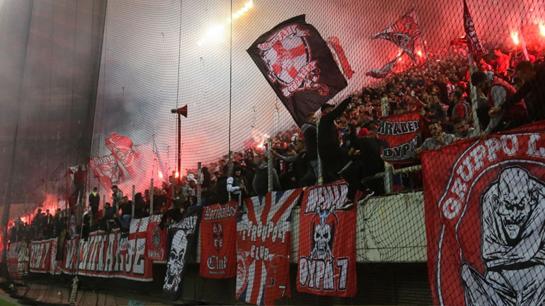 Θύρα 7 σε κυβέρνηση:  «Είστε και επίσημα εχθροί του Ολυμπιακού, ραντεβού στις κάλπες»!