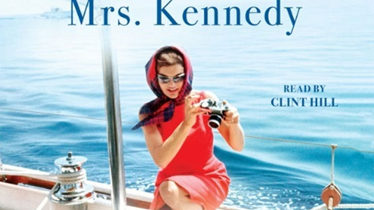 «Τα ταξίδια μου με την κυρία Κένεντι»: Tο νέο αποκαλυπτικό βιβλίο του σωματοφύλακα της Ζακλίν Κένεντι