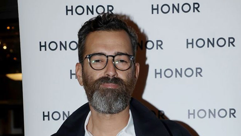 Άγγελος Μπράτης: Ο λόγος που αποχώρησε από το GNTM και η αναφορά στο bullying της Ηλιάνας Παπαγεωργίου