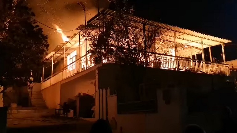 Αρτέμιδα: Η περίεργη σύμπτωση μία μέρα πριν την πυρκαγιά σε μονοκατοικία στην Βραυρώνα