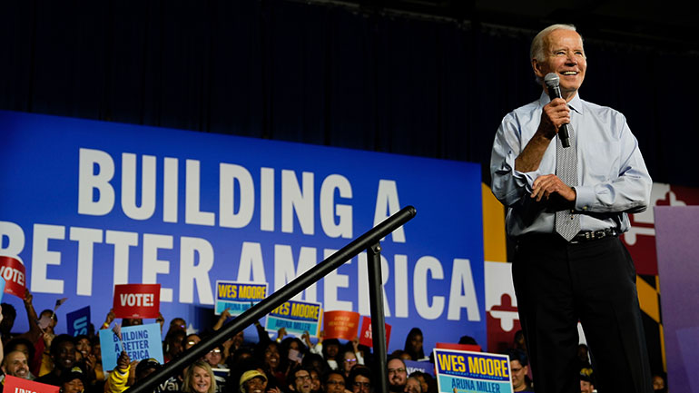 Σε κρίσιμη καμπή το αμερικανικό πολιτικό σκηνικό