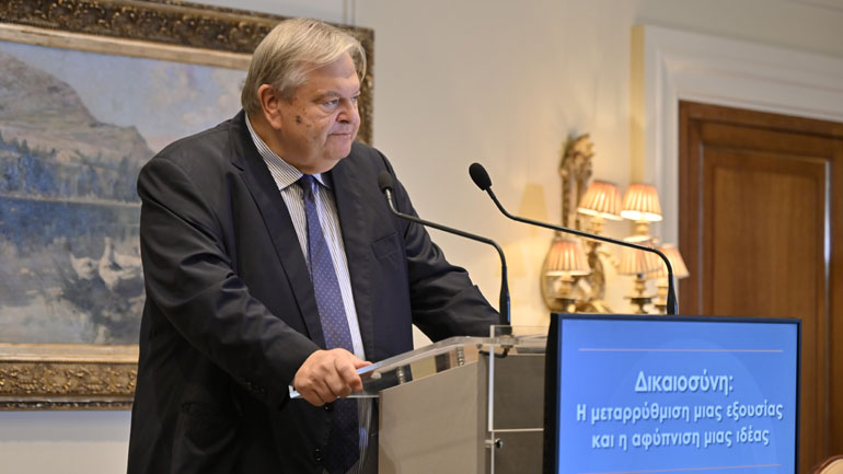 Βενιζέλος: Συναίνεση και αποφασιστικότητα απαιτεί η δικαιοσύνη