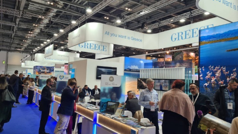 Μύκονος και Σαντορίνη προβλήθηκαν στη διεθνή έκθεση τουρισμού WTM στο Λονδίνο
