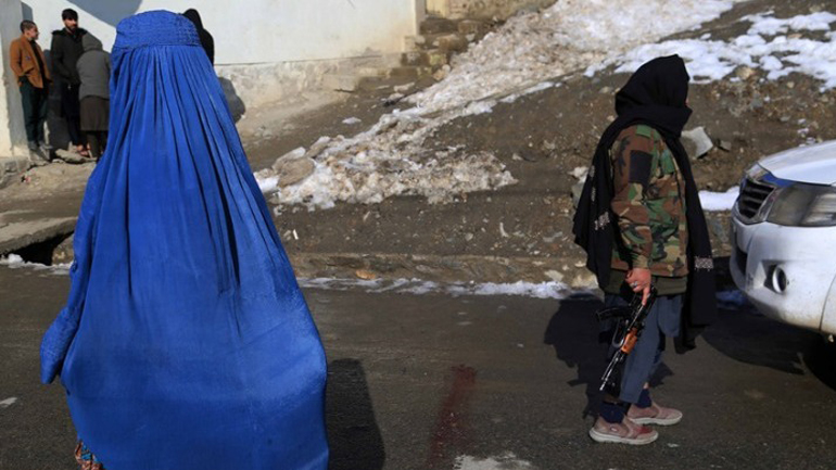 Οι Ταλιμπάν απαγόρευσαν την είσοδο γυναικών σε πάρκα και κήπους της Καμπούλ