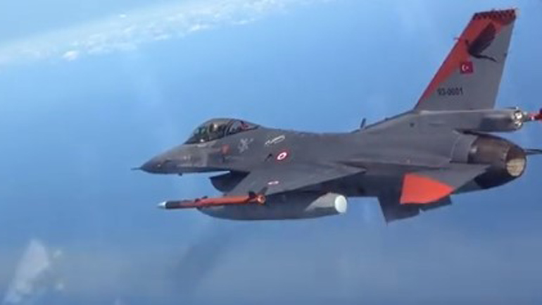 Η Τουρκία πραγματοποίησε δοκιμή πυραύλου αέρος-αέρος