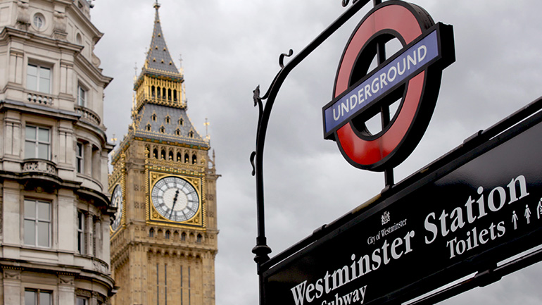 Βρετανία: Παρέλυσε το μετρό του Λονδίνου λόγω απεργίας Βρετανία: Παρέλυσε το μετρό του Λονδίνου λόγω απεργίας