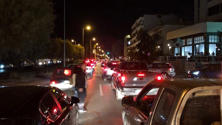 Άνοιξαν οι δρόμοι του κέντρου της Αθήνας – Παραμένει αυξημένη η κίνηση