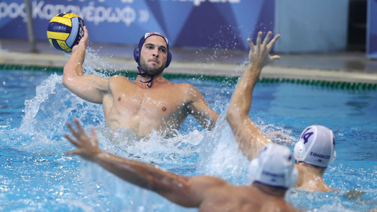 Πόλο ανδρών: Εύκολη νίκη για τον Ολυμπιακό, 17-6 τον Εθνικό