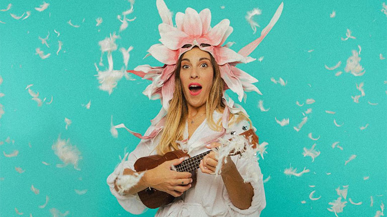 «Πουπουλένια Πολιτεία»: Αυτό είναι το τρέιλερ της διαδραστικής παράστασης της Σοφίας Παπαδοπούλου