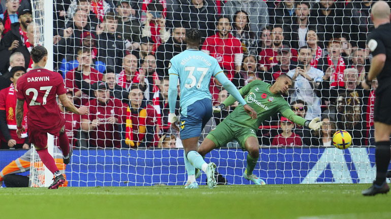Αγγλία: «Καθάρισε» ο Νούνιες για τη Λίβερπουλ, νίκη με σούπερ ανατροπή για την Τότεναμ!