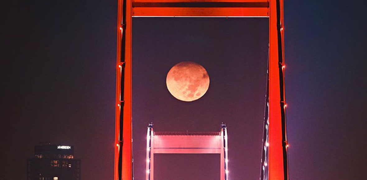 Κωνσταντινούπολη, Πανσέληνος