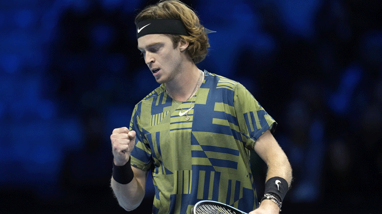 ATP Finals: Νικητής ο Ρούμπλεφ στη ρωσική μονομαχία, 2-1 τον Μεντβέντεφ