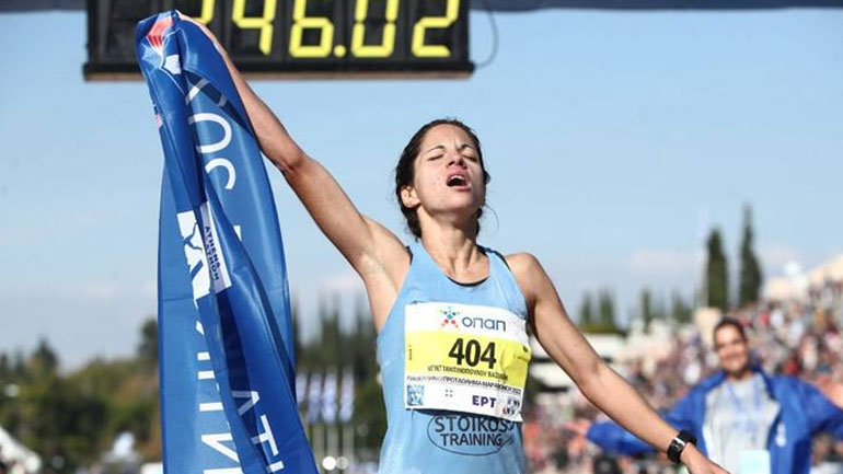 Βασιλική Κωνσταντινοπούλου: Συγκινεί η νικήτρια του Μαραθωνίου μιλώντας για τη μάχη της με τον καρκίνο