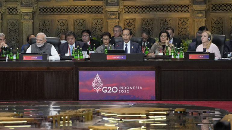 Ο πρόεδρος της Ινδονησίας κήρυξε την έναρξη της συνόδου της G20 Ο πρόεδρος της Ινδονησίας κήρυξε την έναρξη της συνόδου της G20