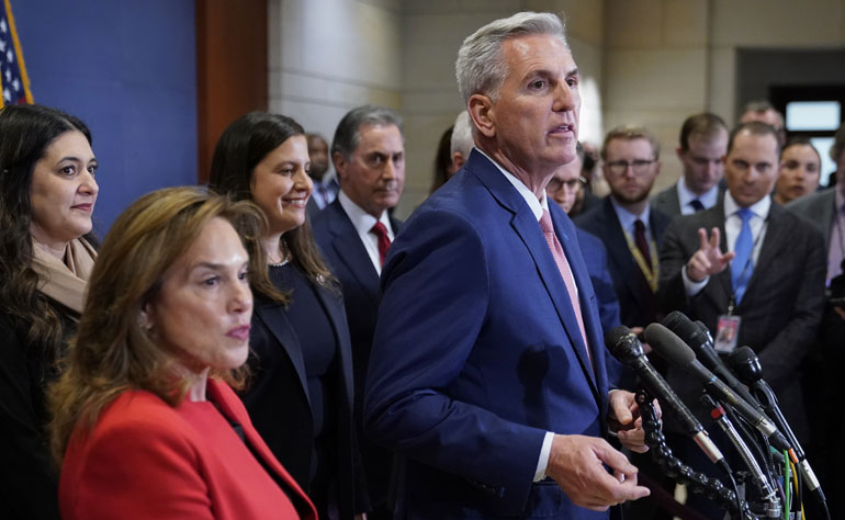 ΗΠΑ: Ο Κέβιν Μακάρθι και τυπικά υποψήφιος των Ρεπουμπλικάνων για την ηγεσία της Βουλής των Αντιπροσώπων