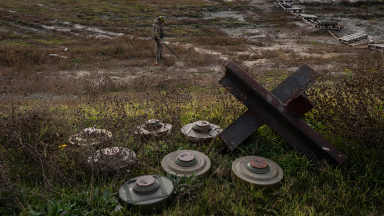 Παρατηρητήριο Ναρκών: Η Ρωσία έχει χρησιμοποιήσει τουλάχιστον επτά τύπους ναρκών κατά προσωπικού στην Ουκρανία