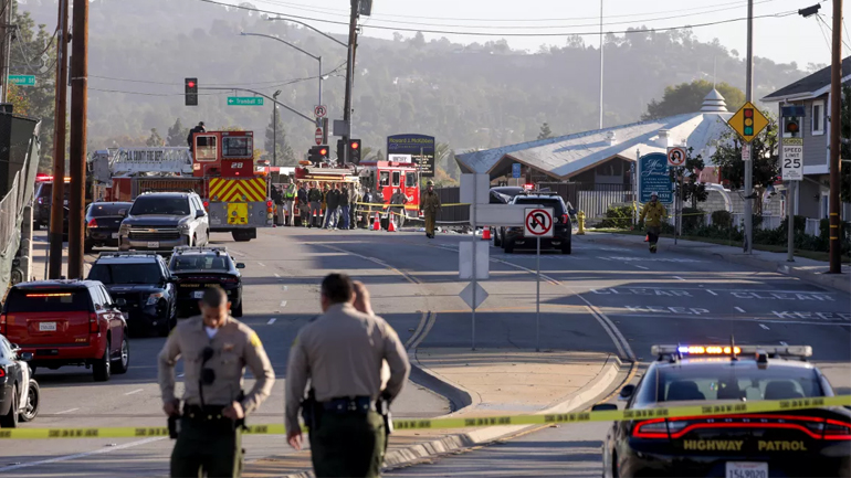 Λος Άντζελες: 25 τραυματίες αστυνομικοί, οι πέντε σοβαρά, όταν έπεσε πάνω τους αυτοκίνητο χωρίς να φρενάρει