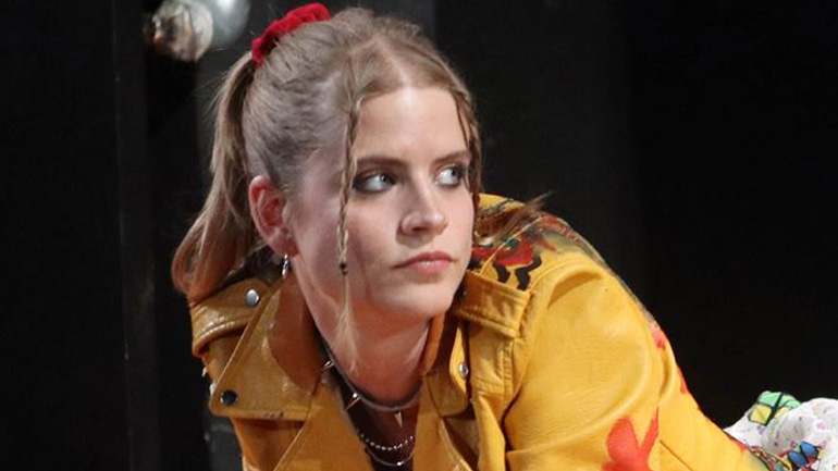 Δανάη Μιχαλάκη για Άγριες Μέλισσες: «Ήξεραν όλοι ότι είμαι σε σχέση και με ποιον»