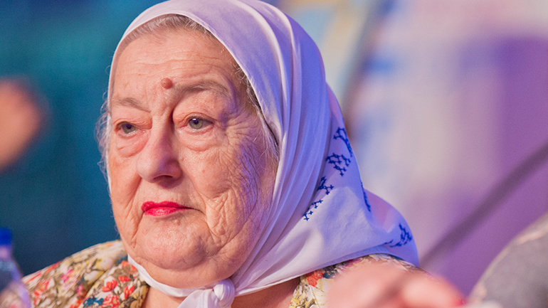 Πέθανε η Εμπε ντε Μποναφίνι, η φωνή των «Μητέρων της Πλάθα ντε Μάγιο»