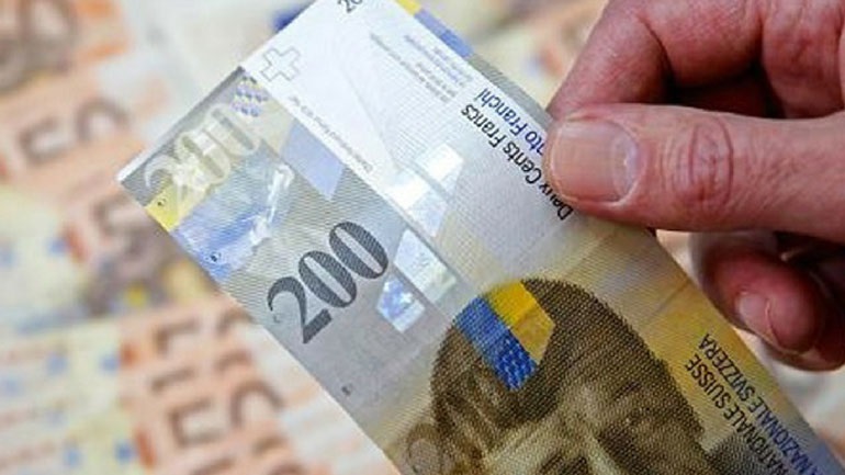 Κρίσιμες απαντήσεις για τα δάνεια σε ελβετικό φράγκο