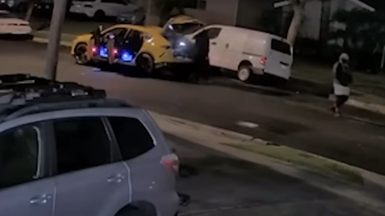 Κλέβουν καταλύτες αυτοκινήτων οδηγώντας κίτρινη Lamborghini Urus αξίας 250.000 ευρώ