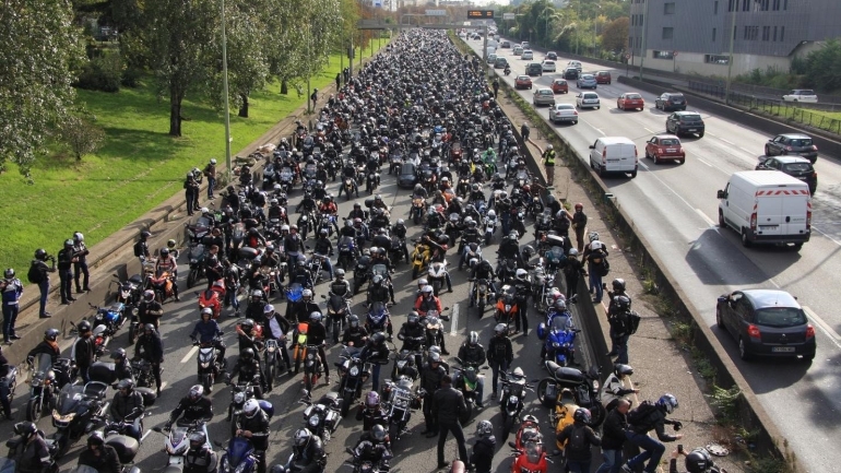 Καλείται μοτοπορεία στην Γαλλία ενάντια στους τεχνικούς ελέγχους (ΚΤΕΟ)